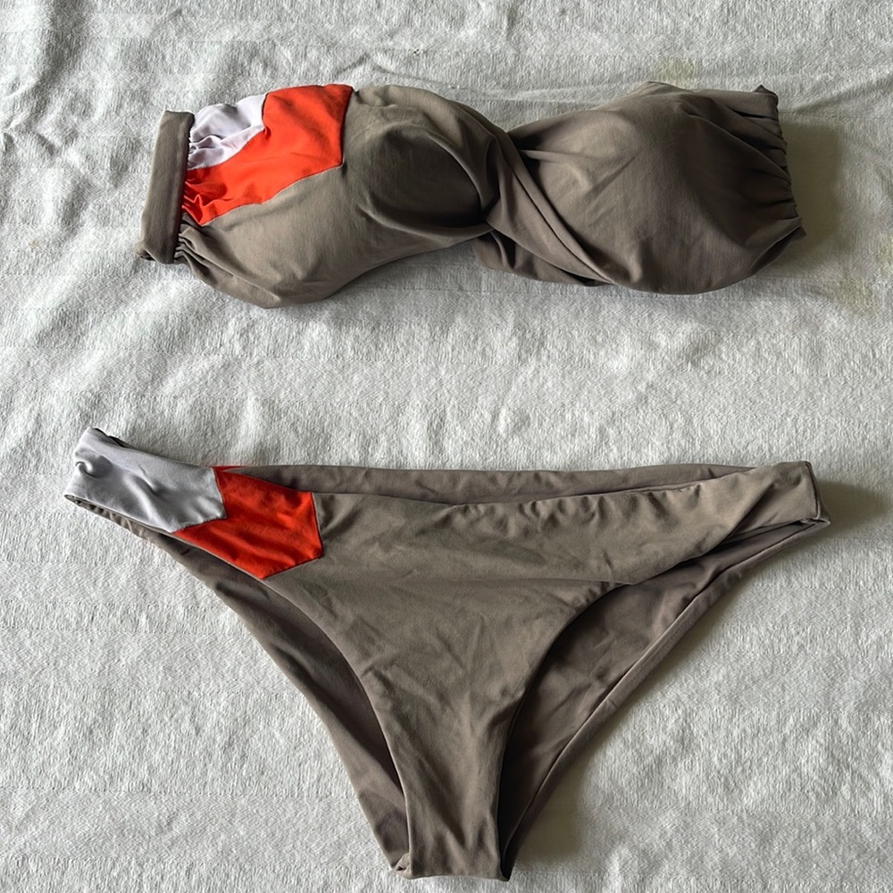 L*Space twist bikini both pieces size small